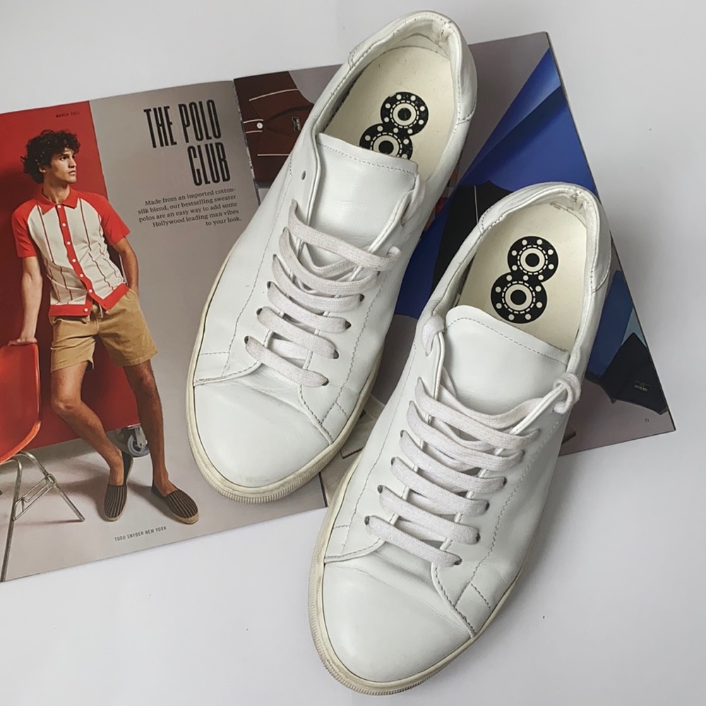 8 men’s white leather sneakers